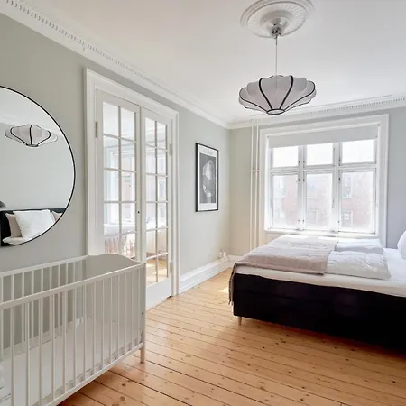 Charming Flats In A Relaxing Area Of Cph Apartment