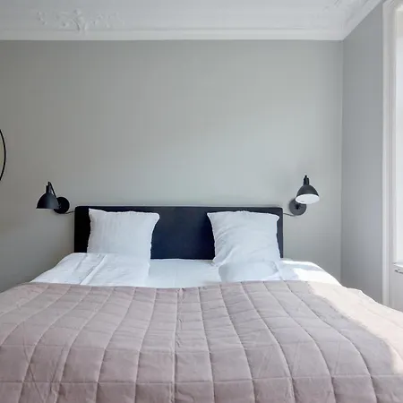 Charming Flats In A Relaxing Area Of Cph Daire *